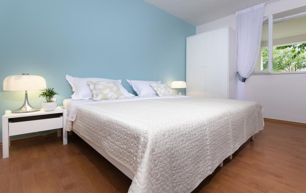 Apartment Ivan Makarska